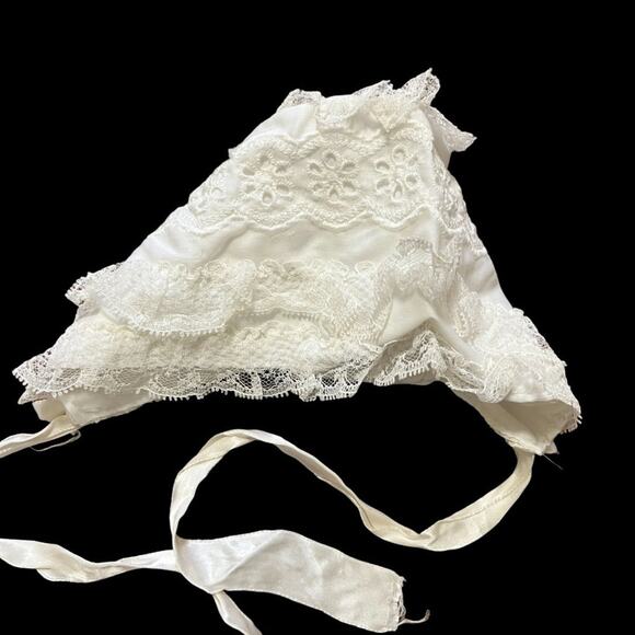 VTG PHYLLIS BABY WEAR White Eyelet Christening Gown & Matching Bonnet SZ 3-9 M - Picture 8 of 11